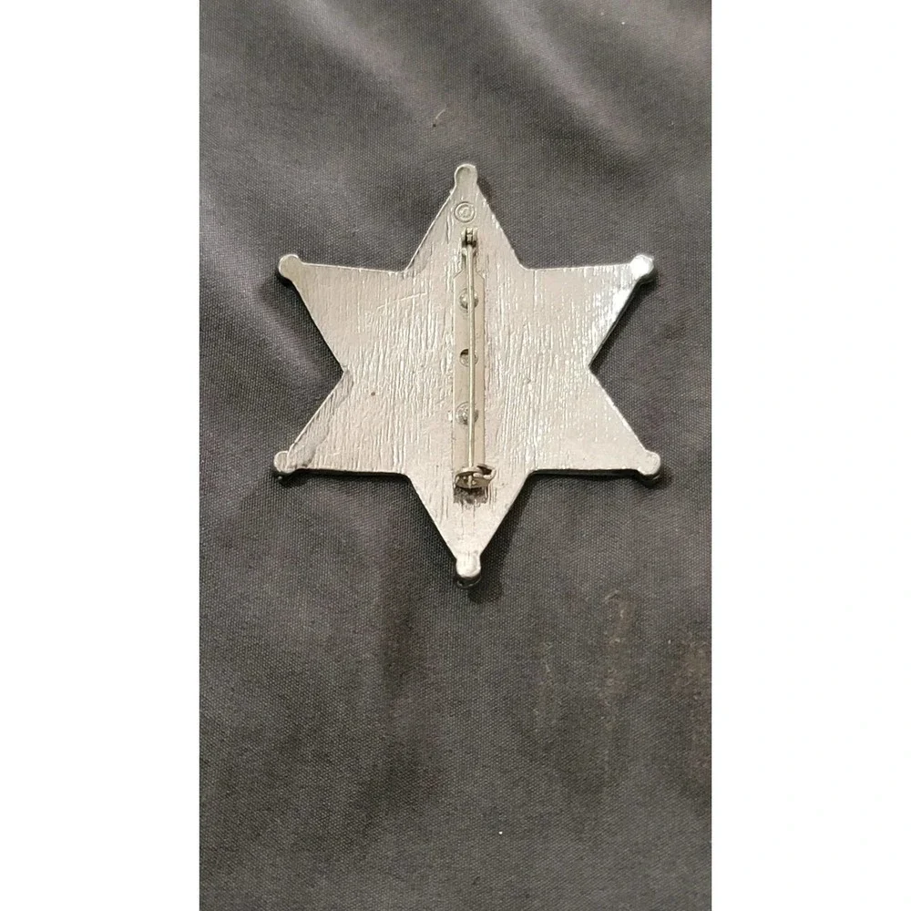 Vtg Wells Fargo Agent Star Badge Brooch Pin - Picture 3 of 4